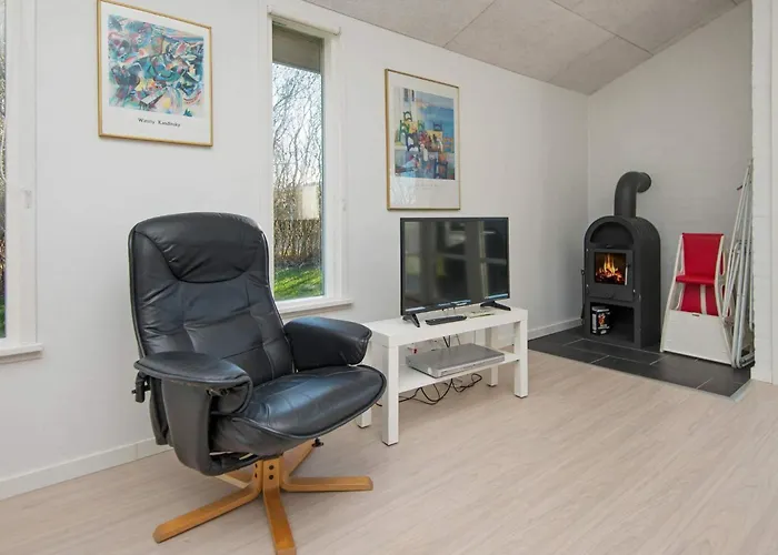 Holiday home 8 Person In Borkop-by Traum *